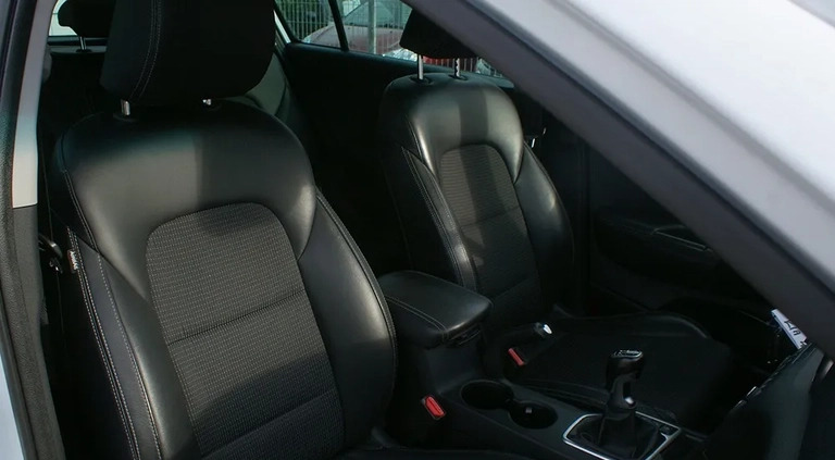 Kia Sportage cena 68700 przebieg: 79412, rok produkcji 2018 z Opole małe 191